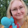 Laura ja virkattu Hehku-lohikäärme