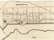 Ensimmäiset kaupungin rakennukset sijoittuivat epäsäännöllisesti pitkittäisen pääkadun ja torin muodostaman kaupunkirakenteen ympärille. Keskiaikaisen kyläperinteen mukaista katurakennetta alettiin reguloida suorakulmaisemmaksi jo 1640 luvulla. Nykyisen keskustan sijainti, yleispiirteet ja korttelimitta ovat edelleen maanmittari Claes Clessonin vuonna 1649 laatiman ruutukaavan mukaisia. Joidenkin lähteiden mukaan kuvan kartta, jossa alla on vanha epäsäännöllinen asemakaava ja päällä uusi regulointisuunnitelma olisi Hans Hanssonin käsialaa. Vuoden 1649 kaupunkimittauksessa esitetään keskiaikainen,epäsäännöllisen kyläperinteen mukainen kaupunkirakenne, jonka päälle on suunniteltu katurakenteen suorakulmainen regulointi, jossa katuja ja kortteleita levennettiin.