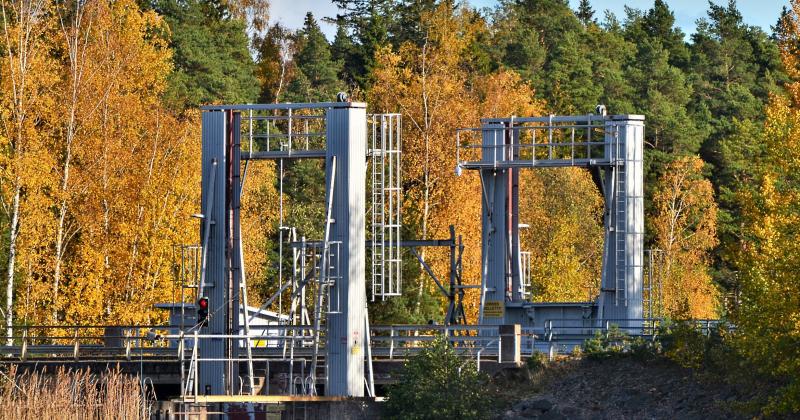 Vintrin veneportti makean veden altaan ja meren väliseen veneliikenteeseen