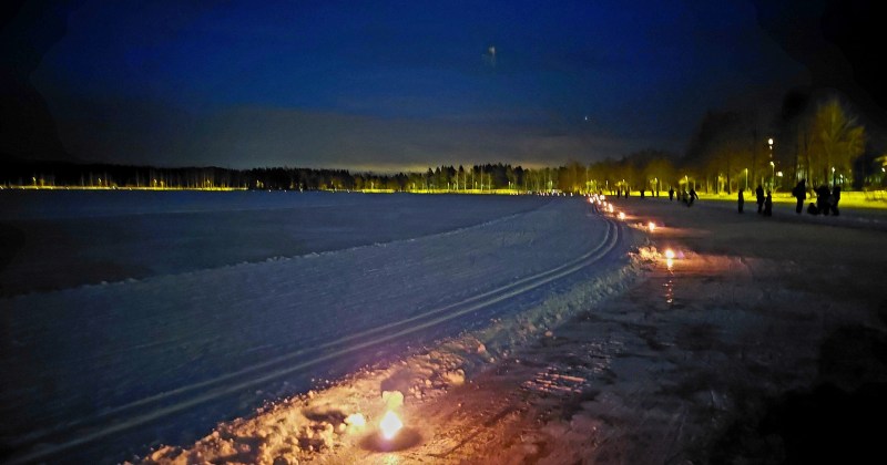 järven hiihtolenkki illalla