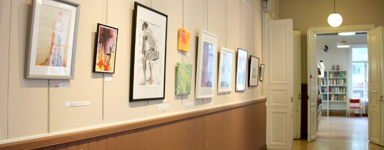 Galleria Kirjava, Uudenkaupungin pääkirjasto